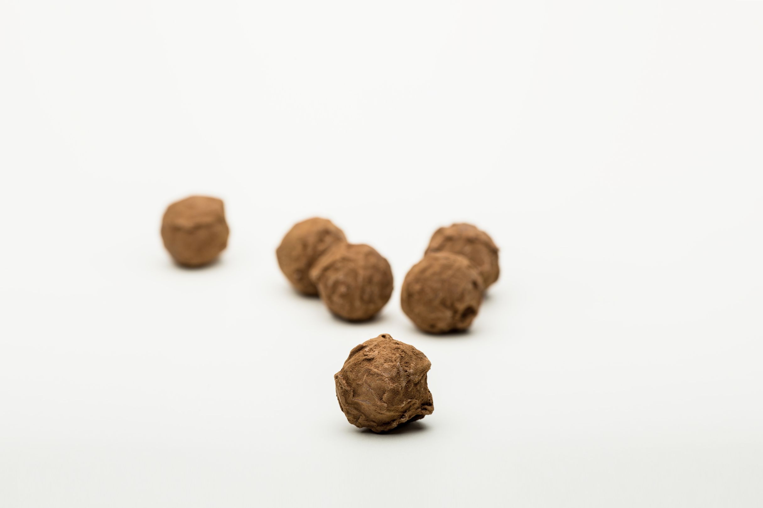 Spejderhagl lavet i hånden på Bornholm. En unik smagsoplevesle fra BECH Chokolade i Gudhjem.