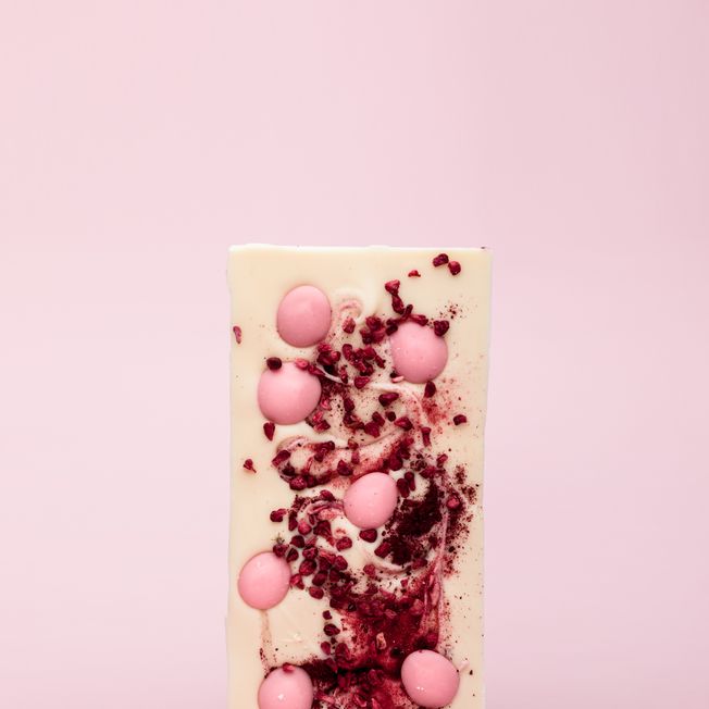 Handmade chocolate from BECH Chokolade in Gudhjem. Elegant chocolate from Bornholm.
