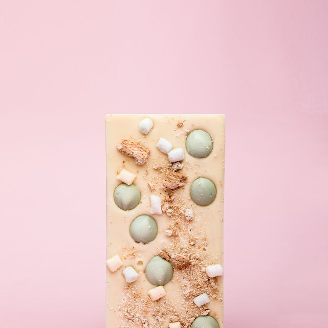 Handmade chocolate from BECH Chokolade in Gudhjem. Elegant chocolate from Bornholm.